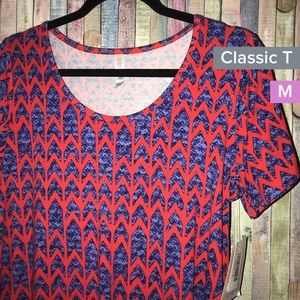 Lularoe Classic T Medium (NWT)